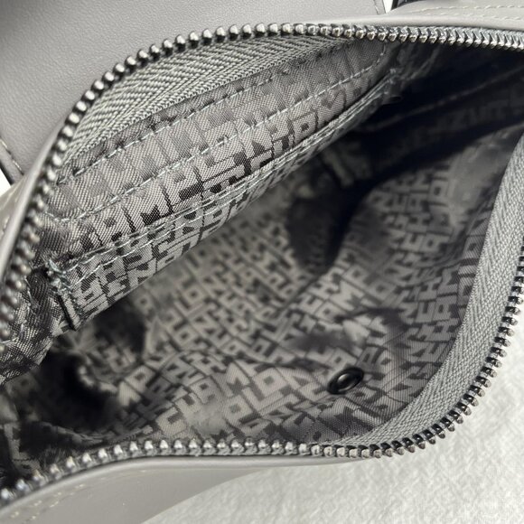 NWT LONGCHAMP LE PLIAGE XTRA XS POUCH - Picture 9 of 9